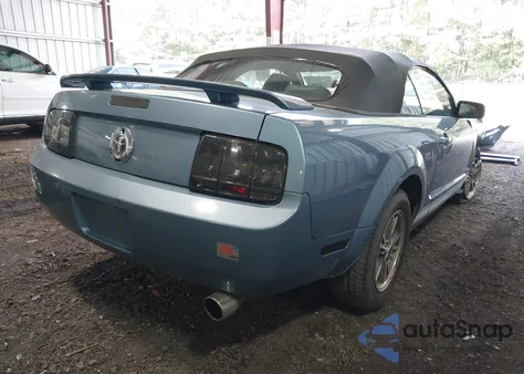2005 Ford Mustang from USA, damaged, VIN 1ZVFT84N355227745